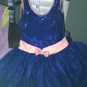 Girls dresses